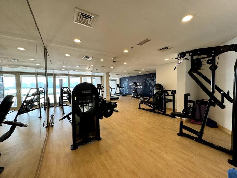 Luxury Mina Azizi Palm Jumeirah-private * Dubai